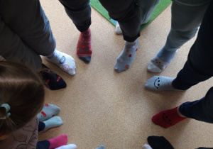 dzień kolorowej skarpetki